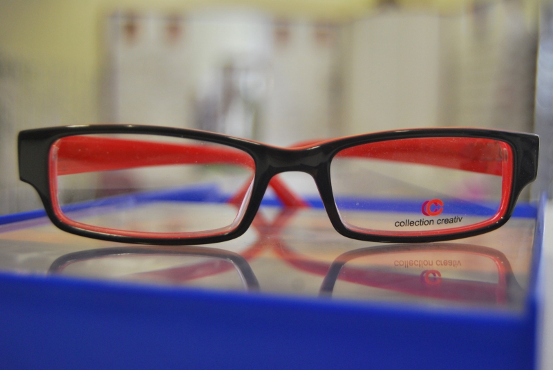 opticien-TOUET SUR VAR-min_view-sight-lens-frame-optics-spectacles-1141012-pxhere.com